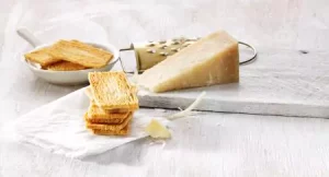 cheese-crispies-parmesan-cheese-2-64fb72ee14dbc